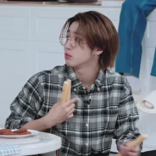 Sticker from minsung @mnsarch