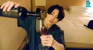 🍷 emoji Чонгук Telegram sticker 3 of 106