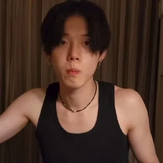 😅 emoji yj live 260608 @YJBG13 ➡️ @Ctikerubot Telegram sticker 5 of 50