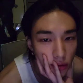 🍾 emoji hyunjin instagram ⋆ @lalalandstick Telegram sticker 23 of 30