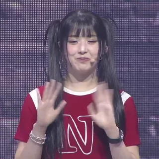 Sticker from jiwoo @nmixxvase