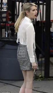 😊 emoji Emma Roberts Telegram sticker 6 of 56
