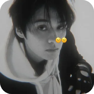 🤨 emoji lee know ➡️ @Ctikerubot Telegram sticker 5 of 13