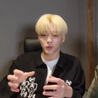 💔 emoji soobin ' @WAR1HLP Telegram sticker 7 of 30