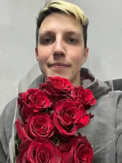 🌹 emoji зовертен🍒 Telegram sticker 11 of 27