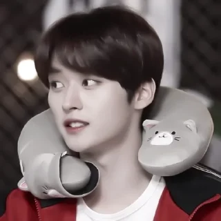 Sticker from 🏹 - 𝗆𝗂𝗇𝗁𝗈`. | @pecjuwr