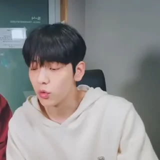🏧 emoji SOOBIN 🏧 @WAR1HLP Telegram sticker 13 of 35
