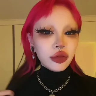 🧛‍♀ emoji hani  🧛🏻‍♀:; @kenstick @hnw1nttt Telegram sticker 6 of 50