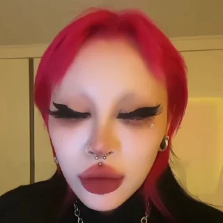 🧛‍♀ emoji hani  🧛🏻‍♀:; @kenstick @hnw1nttt Telegram sticker 9 of 50