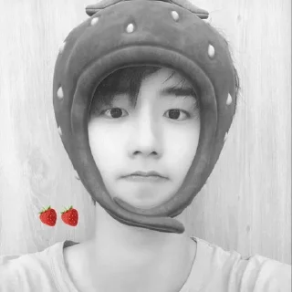 😎 emoji jisung ?!??! | @a4ch_ive by @offstikbot Telegram sticker 2 of 27