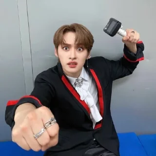 👊 emoji жепа болит Telegram sticker 21 of 60