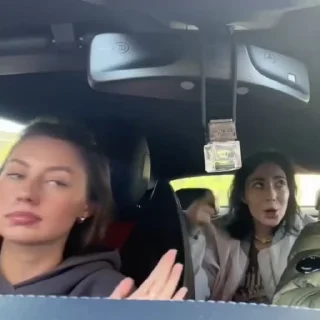 Sticker from каролина :: @cutsbyds ➡️ @Ctikerubot