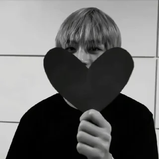 ♠️ emoji @Kim_Tae_Hyung_BigHit_bot ➡️ @Ctikerubot Telegram sticker 16 of 120