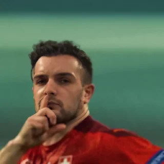 🔕 emoji Создать мемы ➡️ @sportsmem_bot Telegram sticker 13 of 23