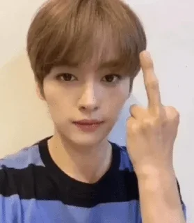 🖕 emoji избранные — @stckrRobot Telegram sticker 3 of 106