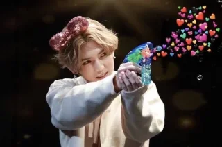 ❤️ emoji Yeosang 🤍 ➡️ @Ctikerubot Telegram sticker 8 of 40