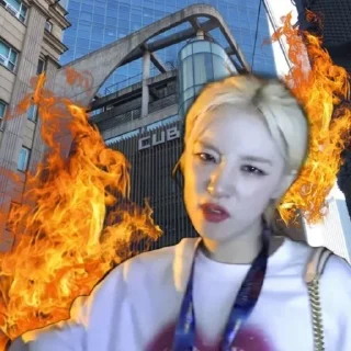 Sticker from (g)i-dle