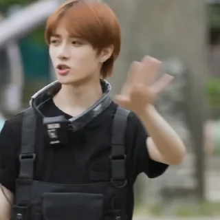 Sticker from BEOMGYU 🅱 @WAR1HLP