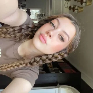 Sticker from для лерочки😘😘😘😘
