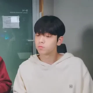 🏧 emoji SOOBIN 🏧 @WAR1HLP Telegram sticker 20 of 35