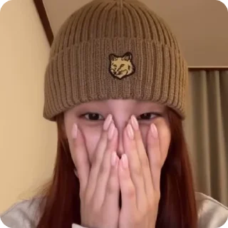 🌟 emoji CO.YEJI Telegram sticker 17 of 40