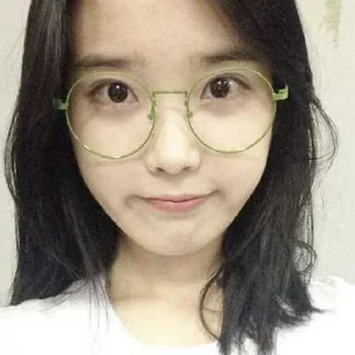 😁 emoji IU ➡️ @Ctikerubot Telegram sticker 16 of 20