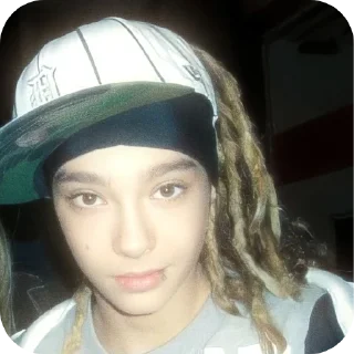 Sticker from Tom Kaulitz😍