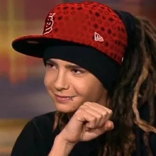 🤭 emoji Tom Kaulitz🥰 Telegram sticker 21 of 35