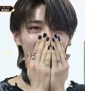 🤭 emoji Stray kids Telegram sticker 22 of 120