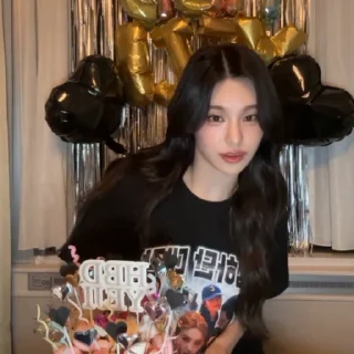 🥵 emoji Yeji @arestellw Telegram sticker 18 of 90