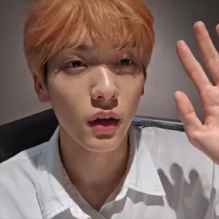 😎 emoji soobin 260424 @choiyeonbinwd Telegram sticker 23 of 30