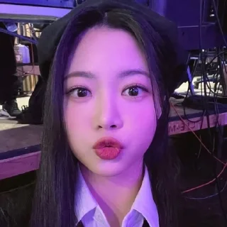 ❤️ emoji ? ! EUNCHAE – @luvalrmhlp Telegram sticker 18 of 40