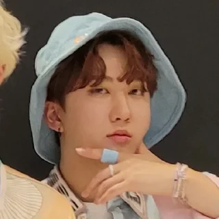 🤔 emoji skz describes our lives Telegram sticker 4 of 120