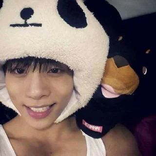 😍 emoji ШИНЫЕЕ от Вонджи (especially Jjong) ➡️ @Ctikerubot Telegram sticker 1 of 53