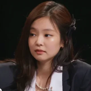 🤔 emoji jendeuk 💘 by @pelmewwwka Telegram sticker 21 of 90