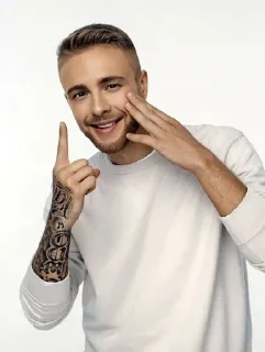 😎 emoji Анонимный чат: @anonimnyi_chatbot 💓 Telegram sticker 4 of 52