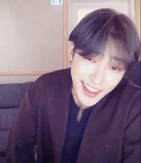 🌟 emoji ̶(̶s̶t̶r̶i̶p̶)̶ateez tiktok Telegram sticker 14 of 120