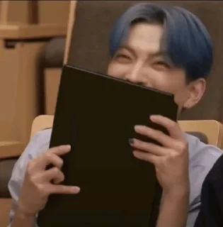 🌟 emoji ̶(̶s̶t̶r̶i̶p̶)̶ateez tiktok Telegram sticker 22 of 120
