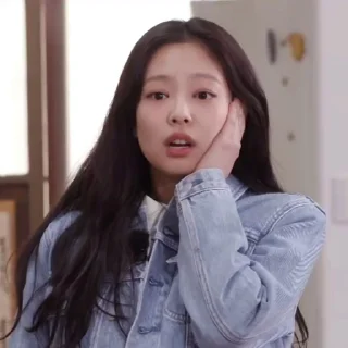 💋 emoji Jennie @seomoki & @jenniehq Telegram sticker 23 of 35
