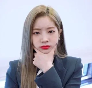 🧐 emoji 🍙Dahyun🍙 Telegram sticker 11 of 20