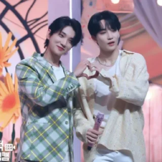 Sticker from ❨🥒❩ jihan ⟩⟩ @sandiastickers !¡