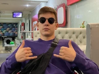 🤢 emoji валентос Telegram sticker 10 of 32