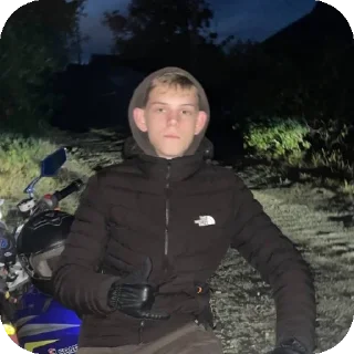 😎 emoji салат Telegram sticker 8 of 19