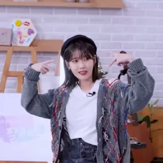 🎻 emoji iu @yeonjununnie Telegram sticker 13 of 45
