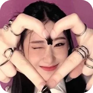 ❤ emoji Love Chaeryeong❤️ Telegram sticker 10 of 11