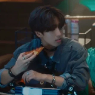 Sticker from Stray Kids <MAXIDENT> | @aishaiwi