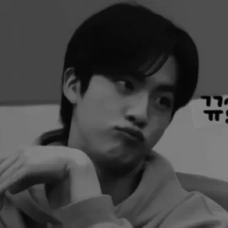🗞 emoji 𝐾𝑖𝑚 𝑆𝑒𝑜𝑘𝑗𝑖𝑛 🗞@kpopstickerssss Telegram sticker 18 of 40