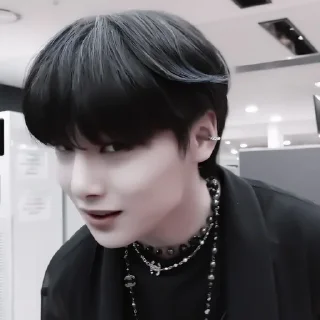 Sticker from ⋆ ꙳ₓjeongin*📖﹆