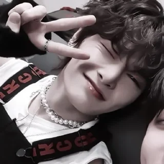 Sticker from ⋆ ꙳ₓjeongin*📖﹆