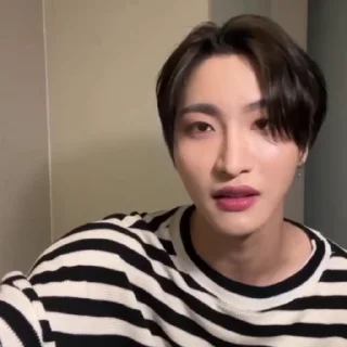 😎 emoji seonghwa fr @M1YST0CK by @offstikbot Telegram sticker 12 of 25